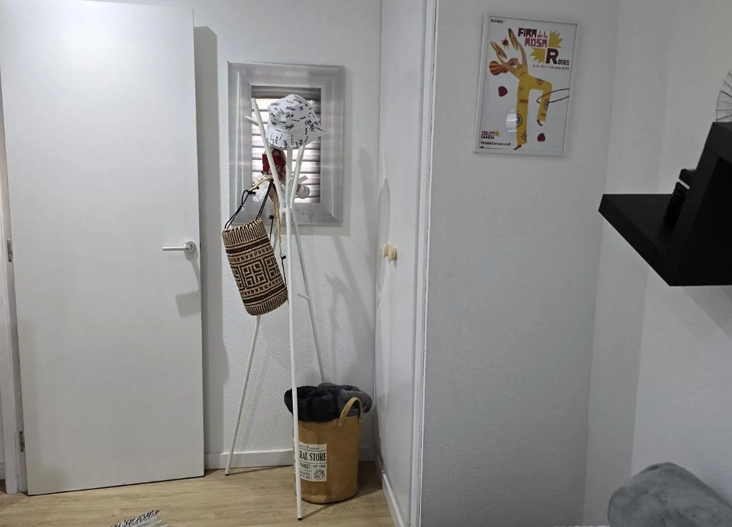 Superbe Appartement Avec Solarium Et Piscine Communautaire Roses