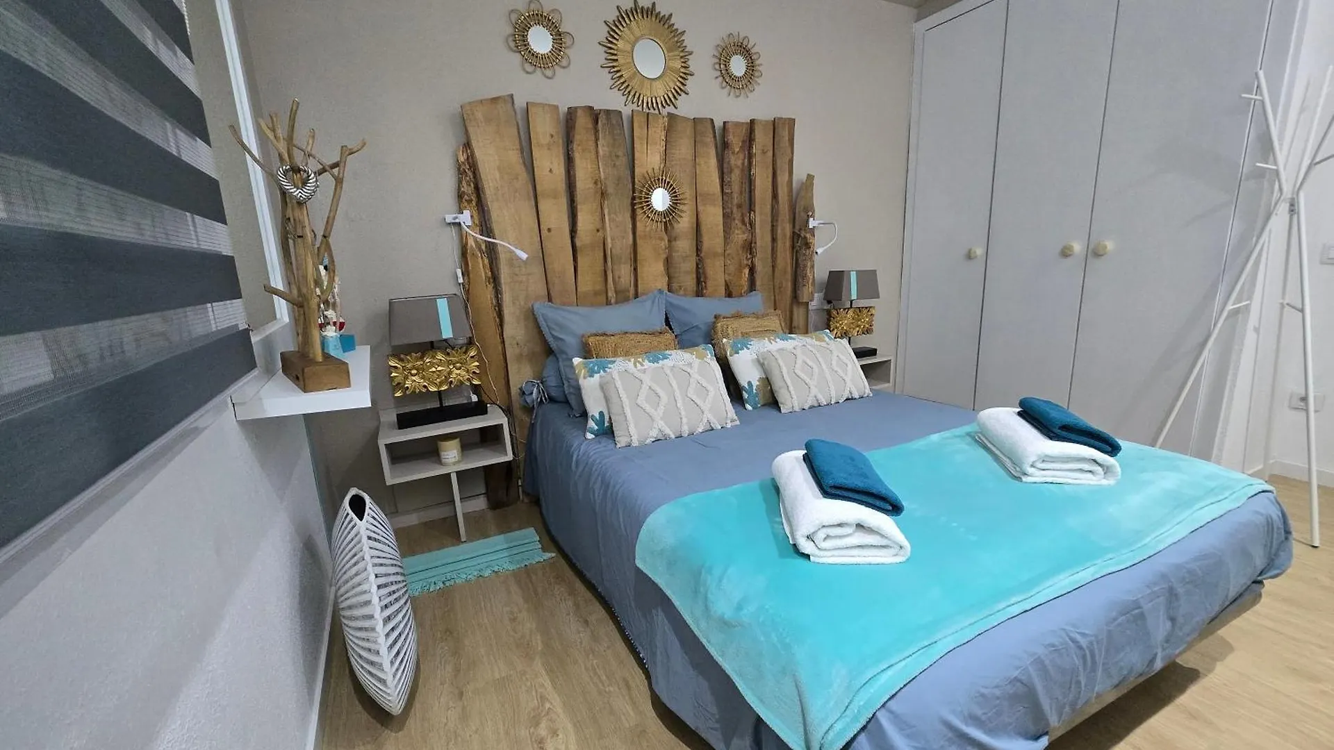 Apartment Superbe Appartement Avec Solarium Et Piscine Communautaire Roses